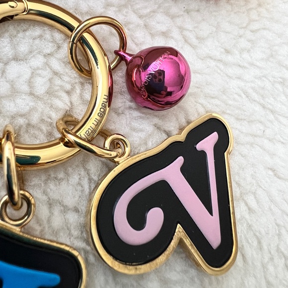 Auth Louis Vuitton Multicolor New Wave Letter Logo Key Ring Bag Charm M67403 - Picture 6 of 10